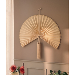 Éventail mural artisanal – Décoration naturelle & élégante